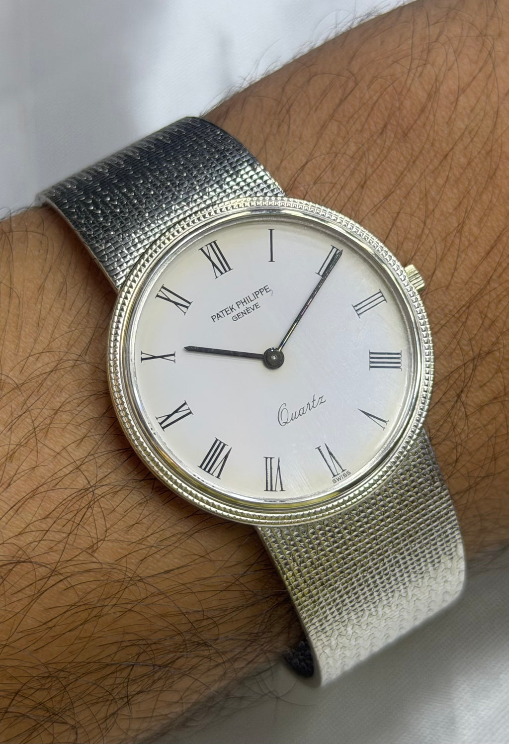 Vintage Patek Philippe Genève Ultra-Thin 18k White Gold - Classic Roman White Dial