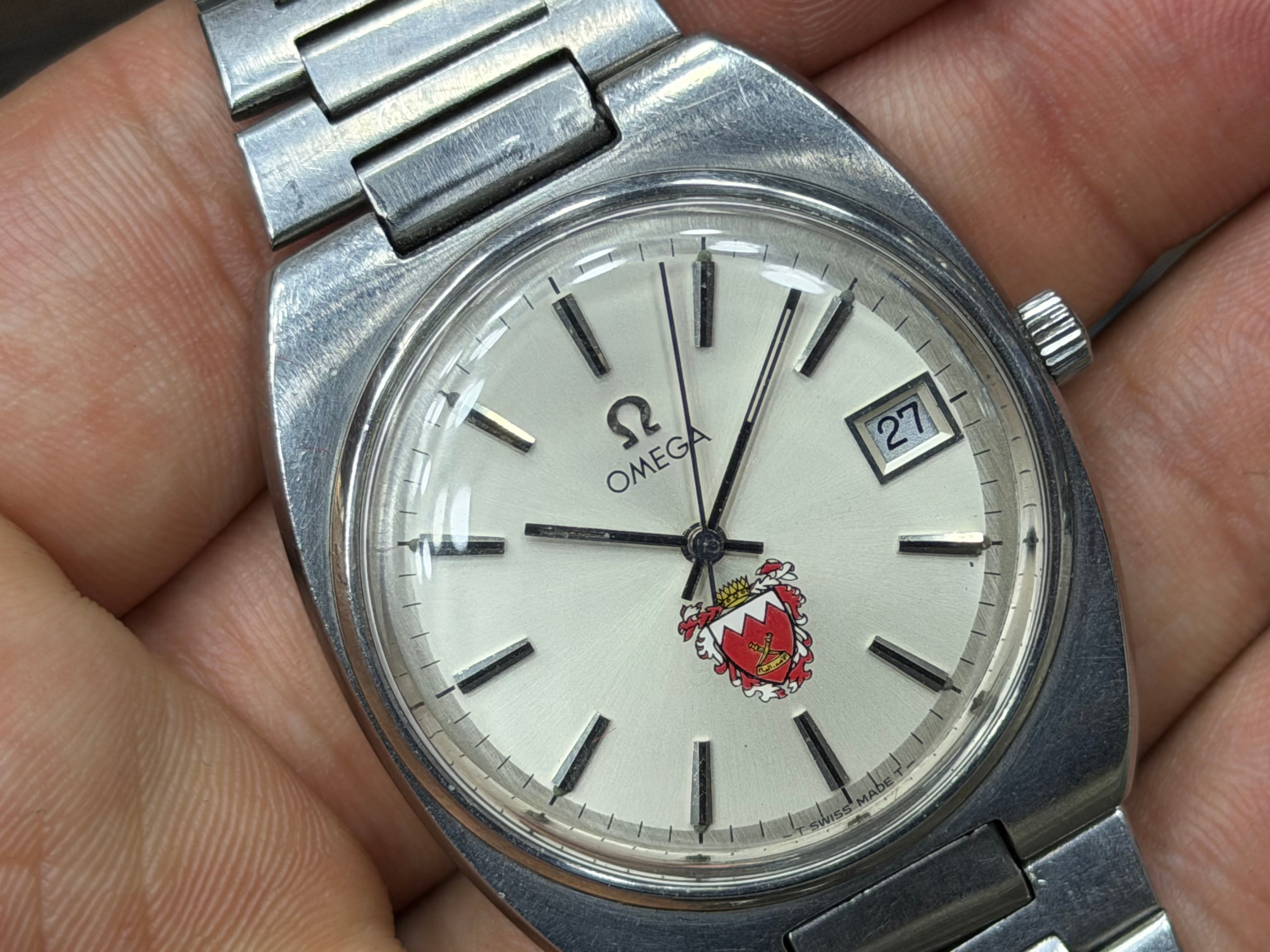 Rare Vintage Omega Seamaster Stainless Steel Royal Crest of Bahrain Dial with Original Stamped Box