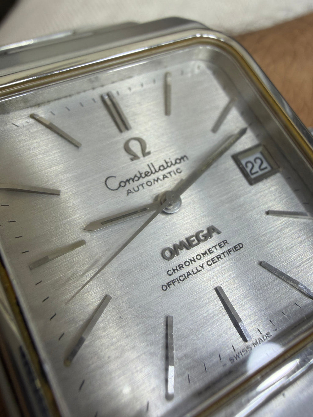 Vintage Omega Constellation Chronometer "TV Dial" Automatic - Stainless Steel with Two-Tone Gold Trim