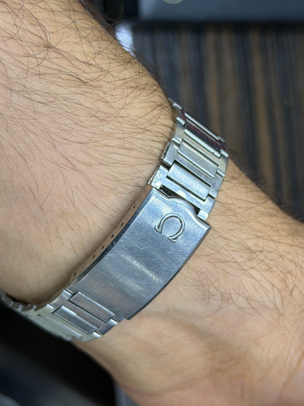 Rare Vintage Omega Seamaster Stainless Steel Royal Crest of Bahrain Dial with Original Stamped Box